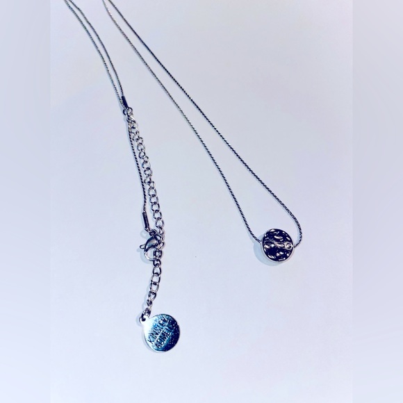 Kinsley Armelle hammered adjustable silver necklace - Picture 3 of 3